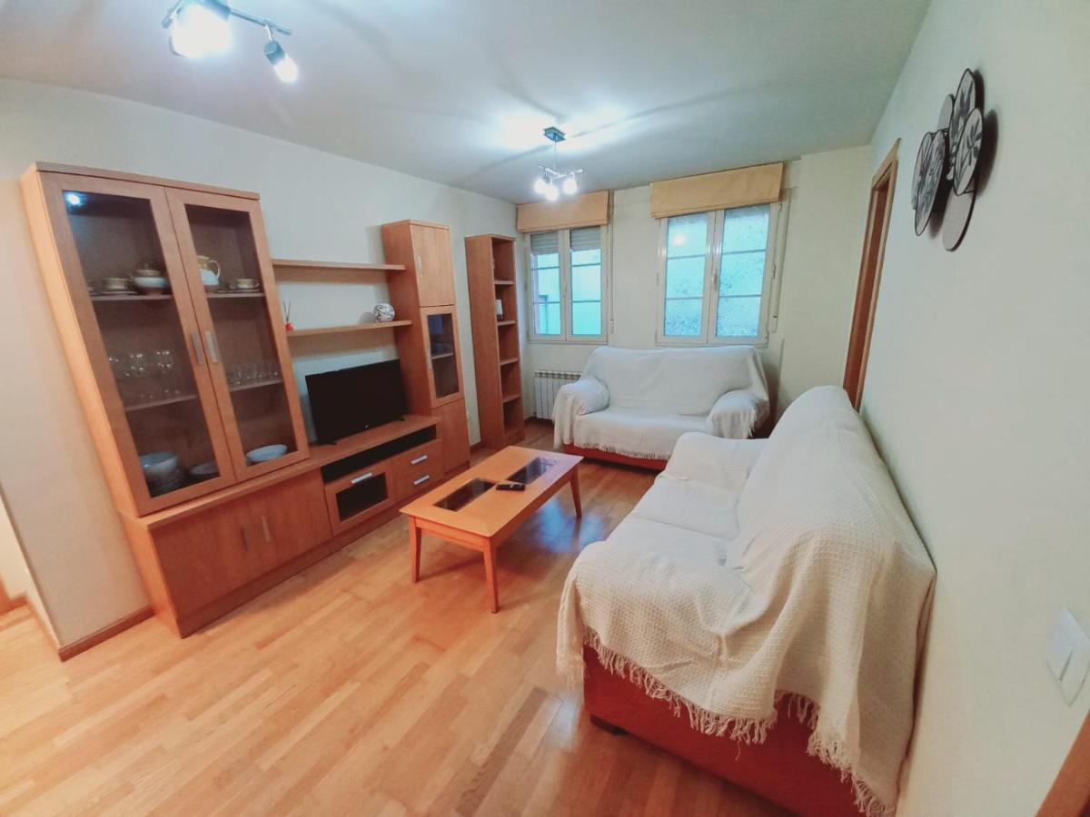 Apartamento Centrico Para 3 Con Wifi Y Garaje Tudela de Duero Exterior photo